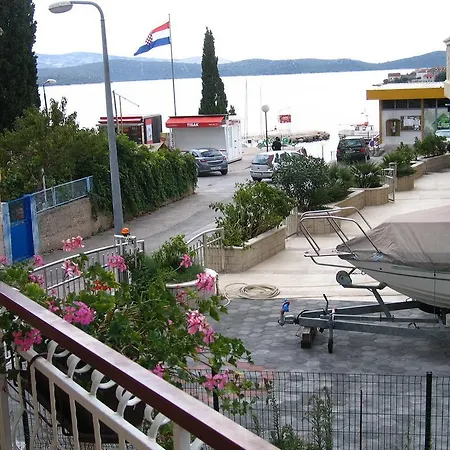 Apartament Madlena *