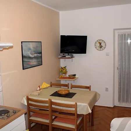 Appartement Madlena *