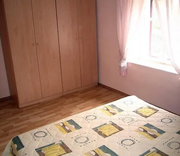 Madlena Appartement *